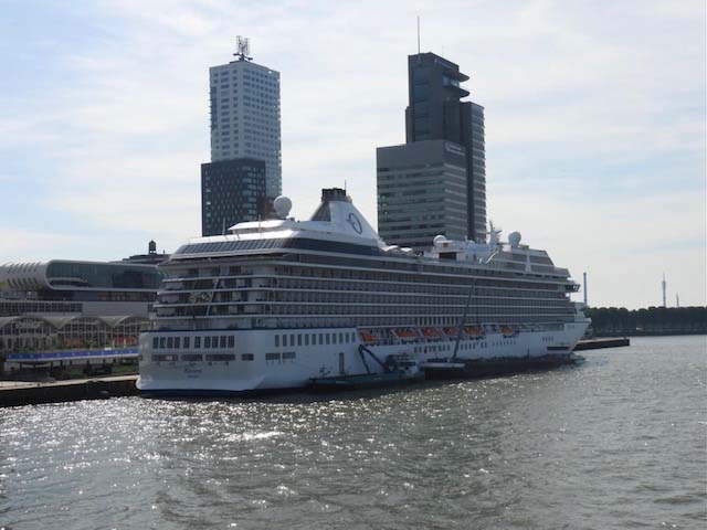 ms Riviera in Rotterdam